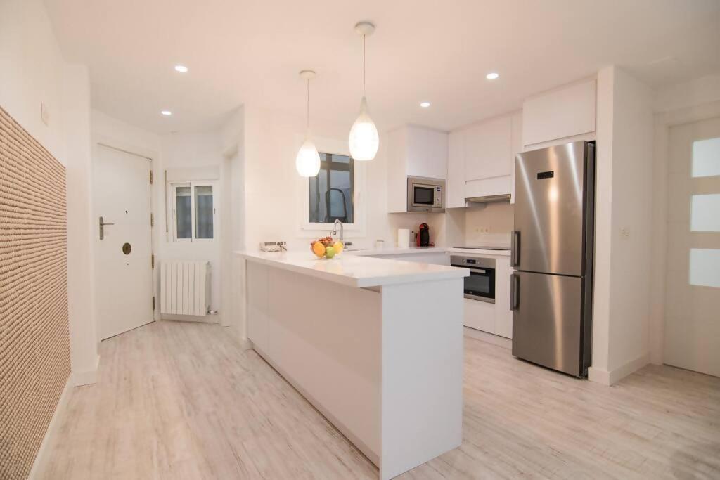 Amplio Y Moderno Apartamento En El Centro גרנדה מראה חיצוני תמונה